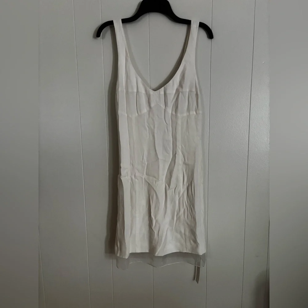 Reformation Madina Dress - Picture 3 of 7
